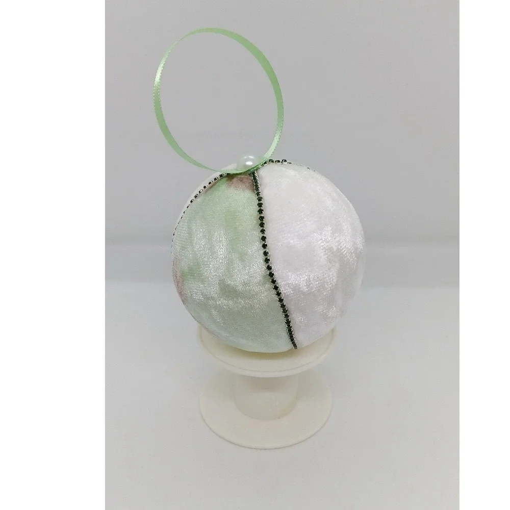 Handmade handcrafted kimekomi
